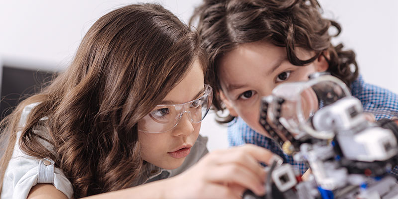 Boost Your community's steam education with these 10 leading organizations