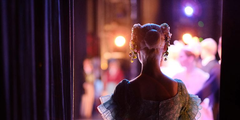 How Technology is transforming theater design today