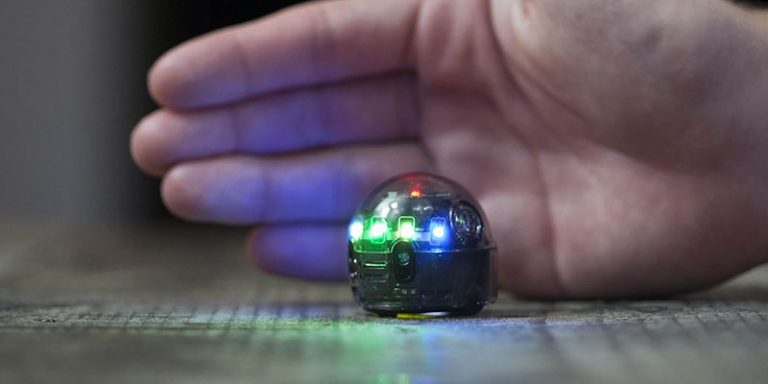 Ozobot Evo in Titanium Black