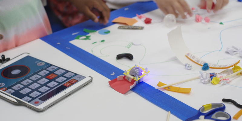 4 ways to celebrate our planet with Ozobot Earth Day lessons