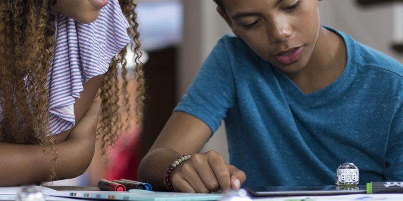 Teach the 4 Cs with pair programming in K-12 education